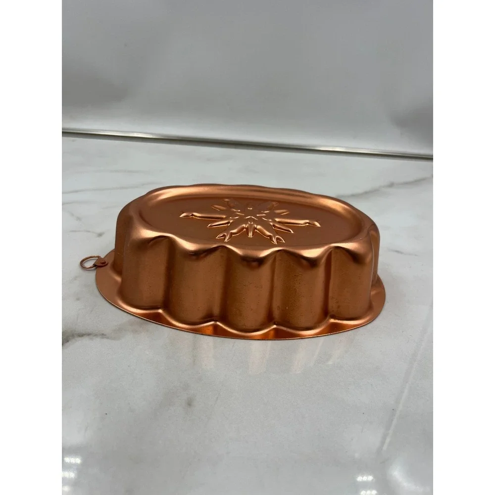 Vintage Copper Snowflake Starburst Oval Jello Cake Mold 3 Cup Wall Decor Hanging